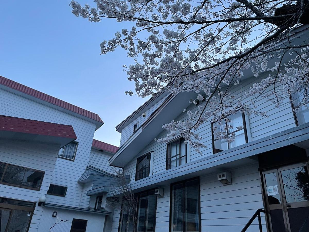 Ha-Mon Slope Side Hotel And Private Chalet Отари Экстерьер фото